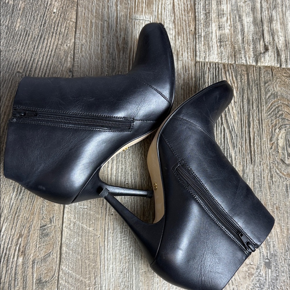 Andrea Black Ankle Boots, Size 25 1/2 USA 8 1/2 - Picture 4 of 12